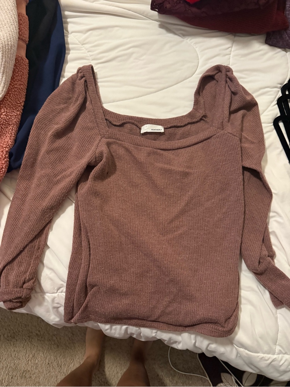 Aritzia Dusty Mauve Off-Shoulder Ribbed Sweater